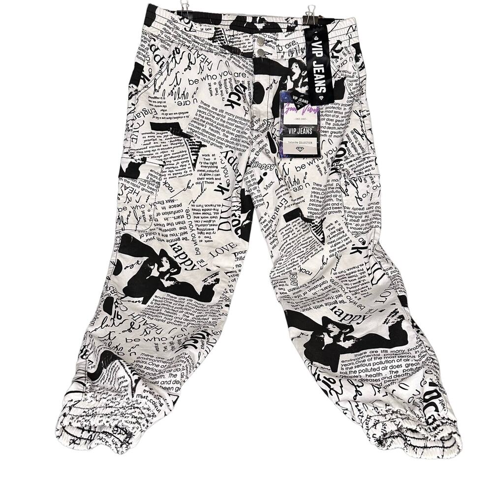NWT VIP Jeans Good Vibes Sculpting Newspaper Cargo Pants Zip Elastic Waist/Ankle
